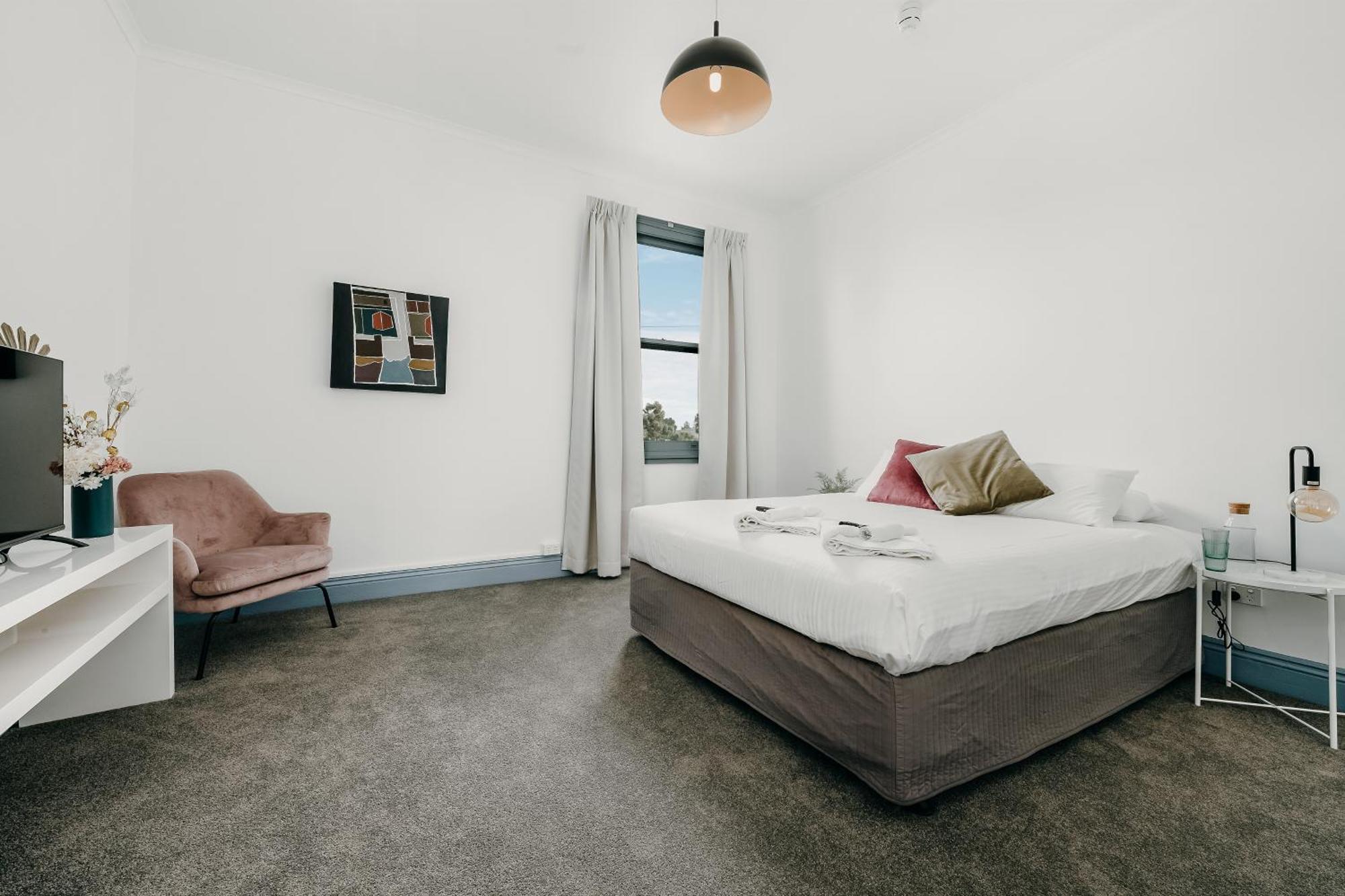 The Victoria Hotel Bathurst Room photo